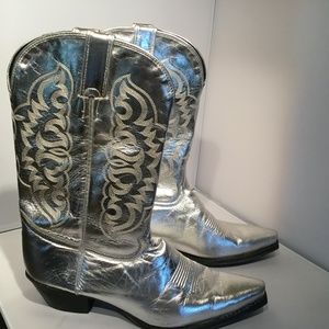 Tony Lama Womans  Silver Metallic Boots
